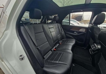Mercedes GLE V167 SUV AMG 3.0 53 435KM 2021 Mercedes-Benz GLE Auta z USA - Zapytaj o wiecej ofert 3.0 Benzyna 435KM, zdjęcie 15