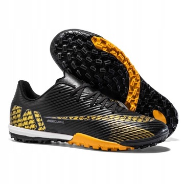 BUTY PIŁKARSKIE SPORTOWE KORKI