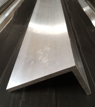Kątownik aluminiowy 120x60x8mm PA38 T66 - Długość 1000mm