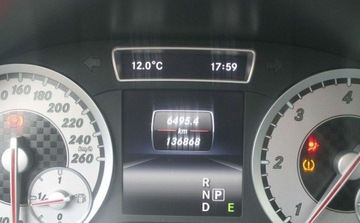 Mercedes Klasa A W176 Hatchback 5d 2.1 220 CDI BlueEFFICIENCY 170KM 2015 Mercedes-Benz Klasa A 2.1 Diesel 170KM, zdjęcie 12