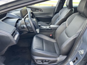 Toyota Prius V (XW60) 2.0  Hybrid Dynamic Force Plug-in 223KM 2023 Toyota Prius Plug-in Hybrid Executive V (2023-), zdjęcie 11