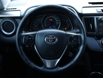 Toyota RAV4 IV MPV D-4D 125 124KM 2014 Toyota RAV 4 2.0 D-4D, Salon Polska, zdjęcie 18