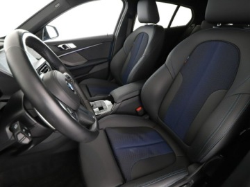 BMW Seria 1 F40 Hatchback M 2.0 M135i 306KM 2022 BMW 135 FV23% M135i 306KM Navi Czujniki przód i, zdjęcie 12