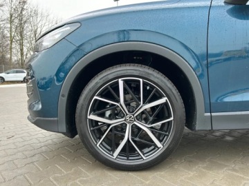 Volkswagen Tiguan II SUV Facelifting 1.5 TSI 150KM 2024 Volkswagen Tiguan Elegance 1.5 eTSI 150 KM DSG, zdjęcie 28