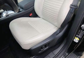 Land Rover Discovery Sport SUV Facelifting 2.0 P I4 200KM 2022 Land Rover Discovery Sport Land Rover Discovery Sport SE Dostawa pod dom, zdjęcie 12