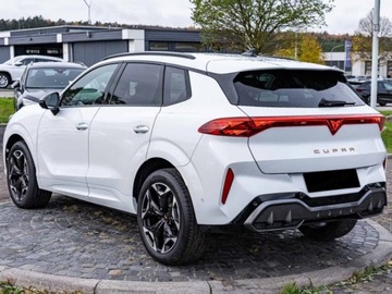 Cupra Terramar SUV 1.5 eTSI 150KM 2025 CUPRA Terramar 1.5 eTSI DSG Suv 150KM 2025, zdjęcie 3