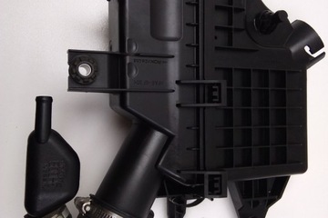 POUZDRO FILTRU VZDUCHU NISSAN NOTE (E12) PA6GF30 1.2L GASOLINE 59KW 2014