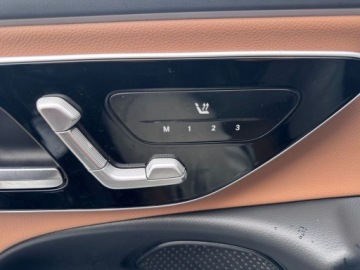 Mercedes Klasa E W214 Sedan 2.0 220d 197KM 2025 Mercedes-Benz Klasa E 2.0 Diesel 197KM, zdjęcie 16