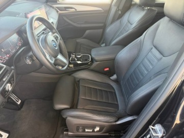 BMW X3 G01 SUV Plug-in Facelifting 2.0 30e 292KM 2024 BMW X3 FUL LED head UP nawi EL.KLAPA grzane fotel, zdjęcie 10