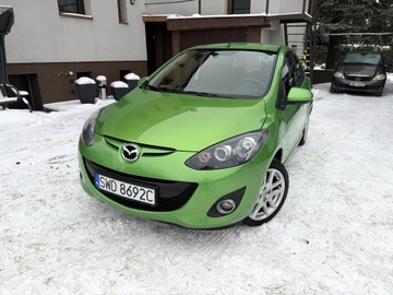 Mazda 2 II Hatchback 5d Facelifting 1.5 MZR 102KM 2013 Mazda 2 Wersja SPORT 1.5 102KONIE 1WŁAŚCICIEL TYLKO 137tyś 2013 Lift 5DRZWI