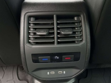 Seat Leon IV Sportstourer 1.5 eTSI (MHEV) 150KM 2021 Seat Leon eTSI 150KM FR Nawigacja KESSY El. drzwi bagaznika ACC ASO, zdjęcie 28