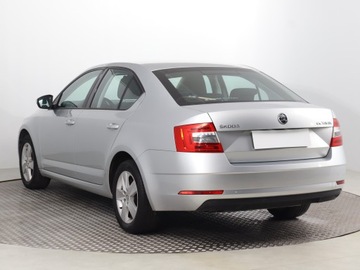 Skoda Octavia III Liftback Facelifting 1.6 TDI 115KM 2019 Skoda Octavia 1.6 TDI, Salon Polska, Klima, zdjęcie 3