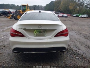 Mercedes CLA C118/X118 2019 Mercedes-Benz CLA 2019r., 2.0l, od ubezpieczalni 2.0 Benzyna 208KM, zdjęcie 5