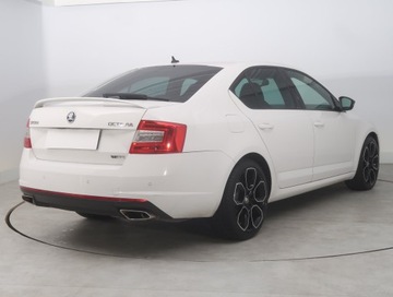 Skoda Octavia III RS 2.0 TSI 220KM 2014 Skoda Octavia RS 2.0 TSI, Skóra, Xenon, Bi-Xenon, zdjęcie 4