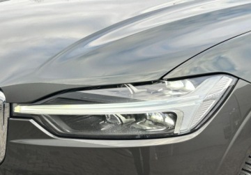 Volvo XC60 II 2020 Volvo XC 60 Momentum Pro, ACC, Kamera cofania, GPS, Salon Polska 2.0 197KM, zdjęcie 32