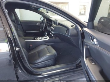 Kia Stinger Liftback 3.3 T-GDi 366KM 2019 Kia Stinger Gt 2019 3.3 Benzyna 365KM, zdjęcie 9