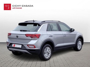 Volkswagen T-Roc I SUV Facelifting 1.5 TSI ACT 150KM 2022 Volkswagen T-Roc SalonPL TSI 150 KM LifeApp-conn.Czujniki Park.DigitalCock, zdjęcie 4