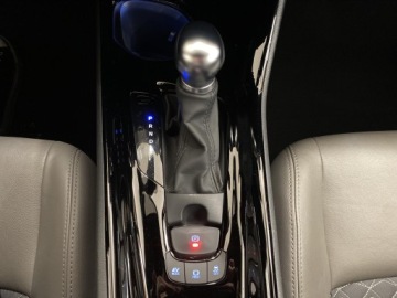 Toyota C-HR I Crossover Facelifting 1.8 Hybrid 122KM 2022 Toyota C-HR 1.8 Hybrid Executive Toyota C-HR 1.8 E, zdjęcie 18