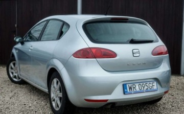 Seat Leon II 1.6 MPI 102KM 2006 Seat Leon 1.6 MPI 102KM Kliamtyzacja duzy ekran nowe hamulce po seriwise, zdjęcie 3