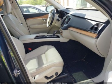 Volvo XC90 II 2022 Volvo XC 90 T6 Momentum 2022 2.0 Benzyna 316KM, zdjęcie 10