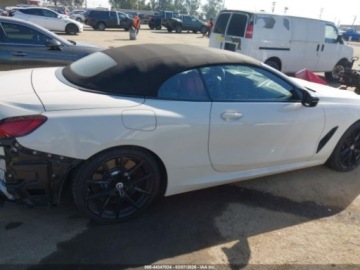 BMW Seria 8 II 2023 BMW Seria 8 M850i xDrive 2023 4.4 Benzyna 523KM, zdjęcie 6