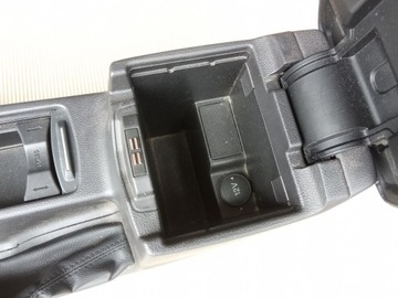 FORD FOCUS MK3 LIFT 15-18- Комплект туннеля подлокотников.