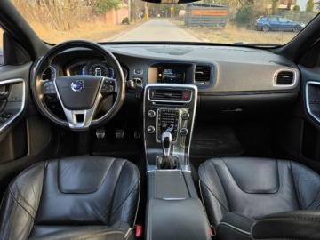 Volvo S60 II Sedan Facelifting 2.0 D2 DRIVE-E 120KM 2015 Volvo S60 Volvo S60 2.0 R-Desing Skory Harman Kardon Super Stan 2.0, zdjęcie 22