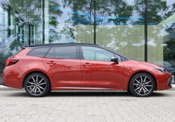 Toyota Corolla XII TS Kombi Facelifting 2.0 Hybrid Dynamic Force 196KM 2025 Toyota Corolla Corolla GR Sport JBL FV23 Bezwypadkowy Salon PL KINTO, zdjęcie 3