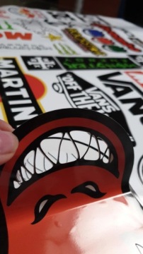 Бомба-наклейка STICKERBOMB 100/50см!!!