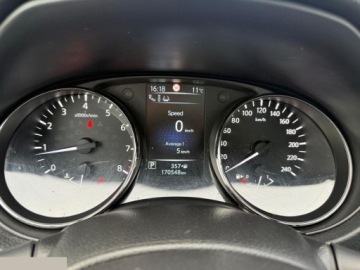 Nissan Qashqai II Crossover 1.2 DIG-T 115KM 2016 Nissan Qashqai 1.2 DIG-T Tekna Xtronic 115KM 2016r bezwypadkowy, zdjęcie 18