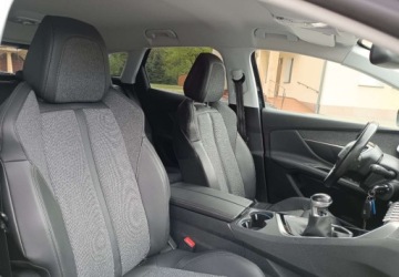 Peugeot 3008 II Crossover 1.2 PureTech 130KM 2017 Peugeot 3008 Bezwypadkowy - serwis - wersja Allure 1.2 Benzyna 131KM, zdjęcie 15