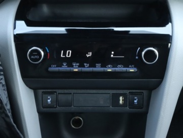 Toyota 2022 Toyota Yaris Cross 1.5 VVT-iE, Salon Polska, zdjęcie 16