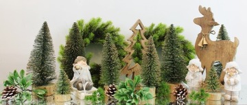 Mini choinka na pieńku z oświetleniem LED 25 cm sr