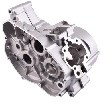 KARTERY SILNIKA AM6 50ccm LEWY,PRAWY KARTER TZR RS