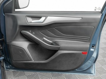 Ford Focus IV Kombi Facelifting 1.0 EcoBoost MHEV 125KM 2023 Ford Focus BIA90187#1.0 EcoBoost Titanium Podgrz.f, zdjęcie 27