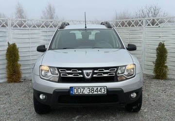 Dacia Duster I SUV Facelifting 1.2 TCe 125KM 2014 Dacia Duster Dacia Duster 1.2 TCe Celebration 1.2 Benzyna 125KM, zdjęcie 16