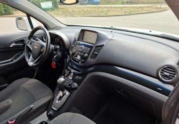Chevrolet Orlando 1.8 141KM 2012 Chevrolet Orlando Zarejestrowany - benzyna - automat - 7 foteli 1.8 Benzyna, zdjęcie 15