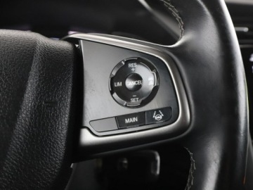 Honda Civic X Hatchback 5d 1.0 VTEC TURBO 126KM 2019 Honda Civic full LED navi klima auto grzane fotele, zdjęcie 30