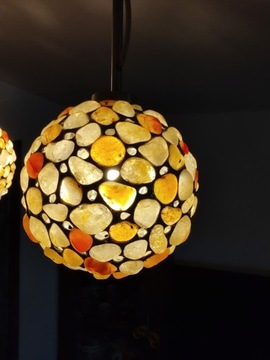 Unikatowy klosz do lampy z naturalny kamień