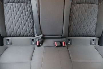 Toyota Corolla XII Sedan 1.8 Hybrid 122KM 2022 Toyota Corolla 1.8 Hybrid, Salon Polska, zdjęcie 9