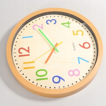 12-calowy cichy kolorowy zegar ścienny dla dzieci