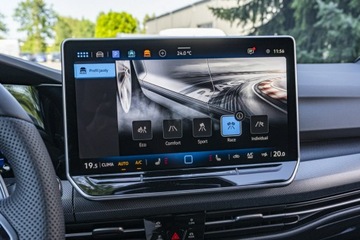 Volkswagen Golf VIII 2026 Volkswagen Golf R 2.0 TSI 4Motion 333 KM DSG, zdjęcie 27