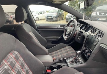 Volkswagen Golf VII GTI 3d Facelifting 2.0 TSI 245KM 2019 Volkswagen Golf Samochod z gwarancja 2.0 Benzyna 245KM, zdjęcie 8