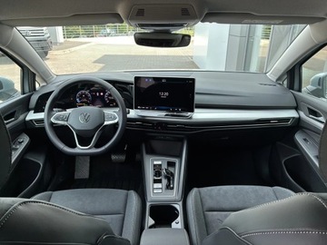 Volkswagen Golf VIII 2025 Volkswagen Golf Life Plus 1.5 eTSI DSG, zdjęcie 3