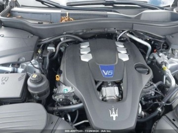 Maserati Levante 2017 Maserati Levante S 2017 3.0l 3.0 Benzyna 424KM, zdjęcie 6