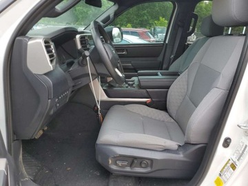 Toyota Tundra II 2025 Toyota Tundra Crewmax SR 2025 3.4 Benzyna 389KM, zdjęcie 7