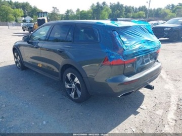 Volvo 2021 Volvo V60 Cross Country V60 awd 2.0 Benzyna 250KM, zdjęcie 5