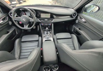 Alfa Romeo Giulia II Sedan Facelifting 2.9 Turbo 510KM 2022 Alfa Romeo Giulia 2.9 Bi Turbo V6 Quadrifoglio SalonPL FVat Bogaty 510KM, zdjęcie 7
