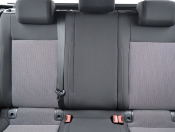 Volkswagen Golf VII Variant 1.6 TDI BlueMotion  110KM 2016 VW Golf 1.6 TDI, Navi, Klima, Tempomat, zdjęcie 9