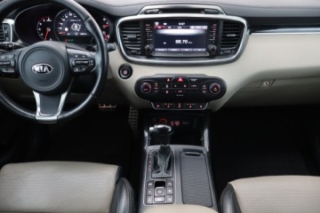 Kia Sorento III SUV 2.0 CRDi 185KM 2017 Kia Sorento 2.0 CRDi, Salon Polska, Serwis ASO, zdjęcie 11